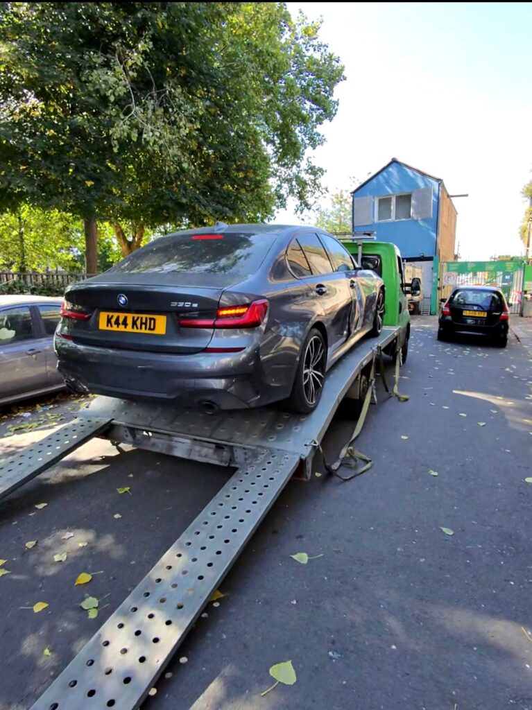 Car recovery Sutton / Towing Service Sutton
